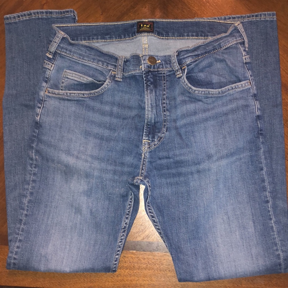 32 x 32 Lee Classic Rider Mid-Wash Men’s Jeans
